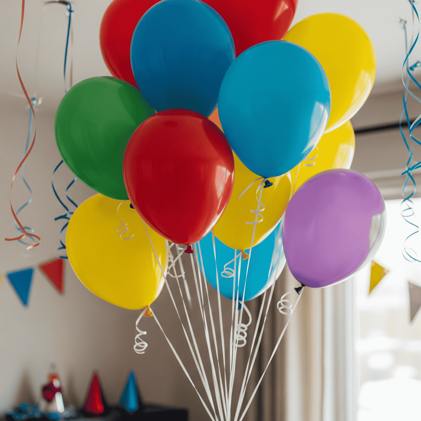 BALLOONS